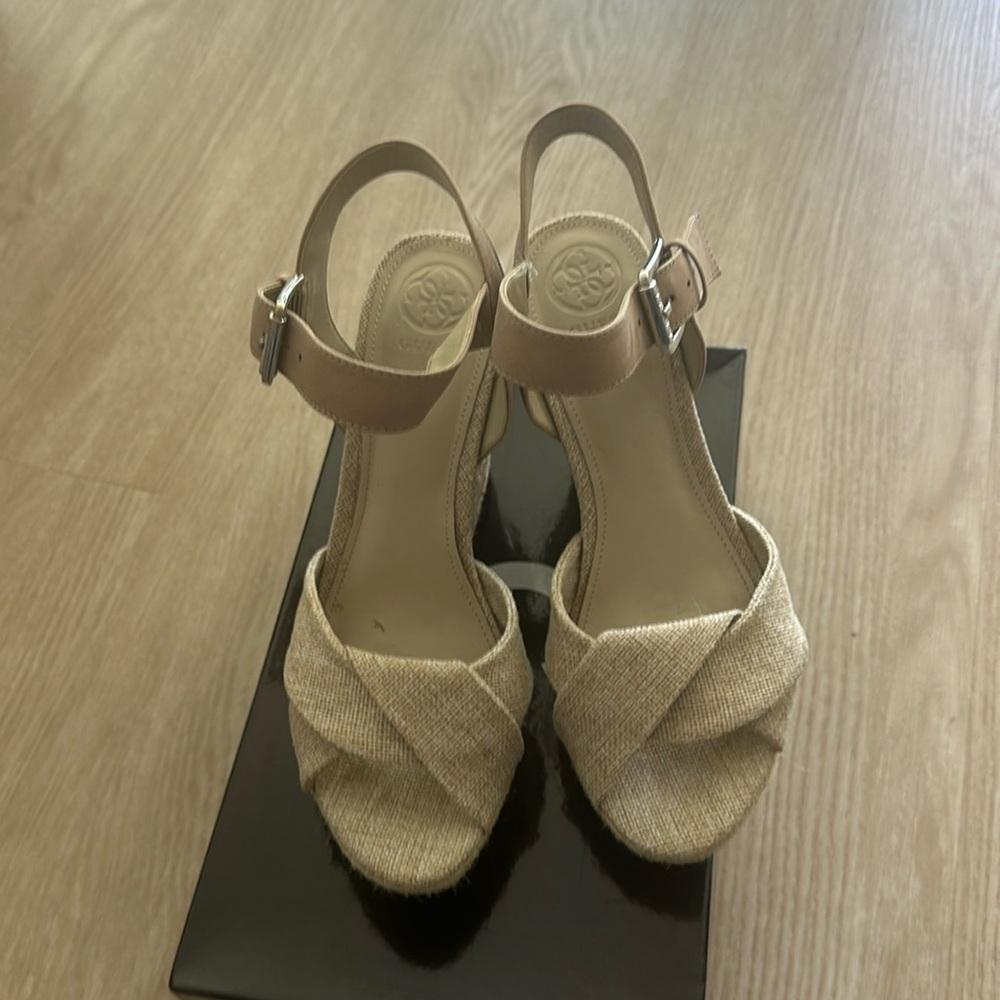 Guess Sandals